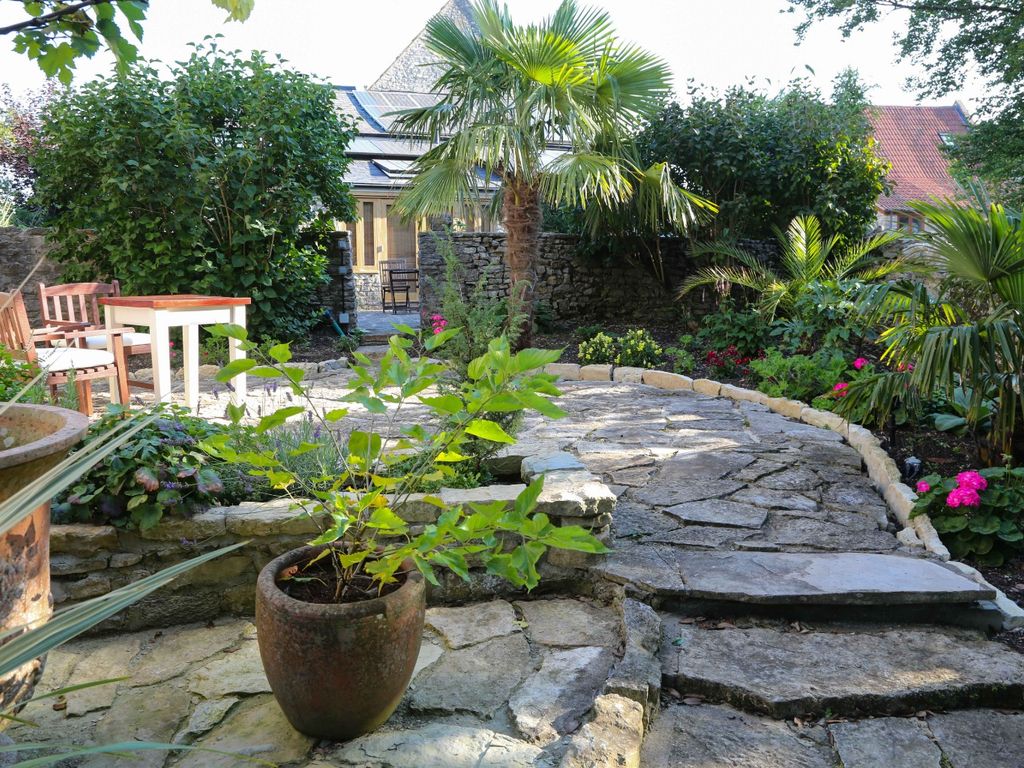 1 bed semidetached house to rent in East Compton, Shepton Mallet BA4