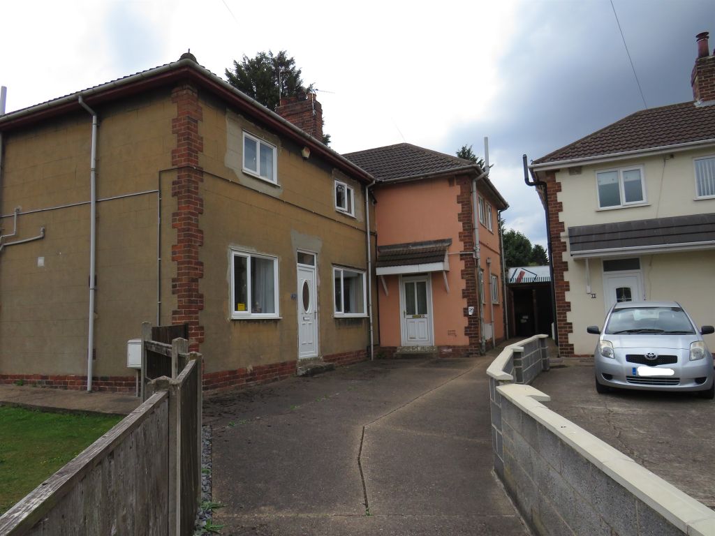 2 bed semidetached house for sale in Markham Square, Edlington