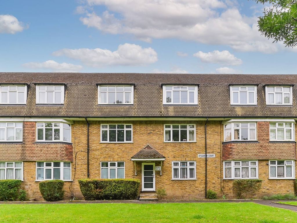 2 bed flat for sale in Aysgarth Court, Sutton Common, Sutton SM1 Zoopla