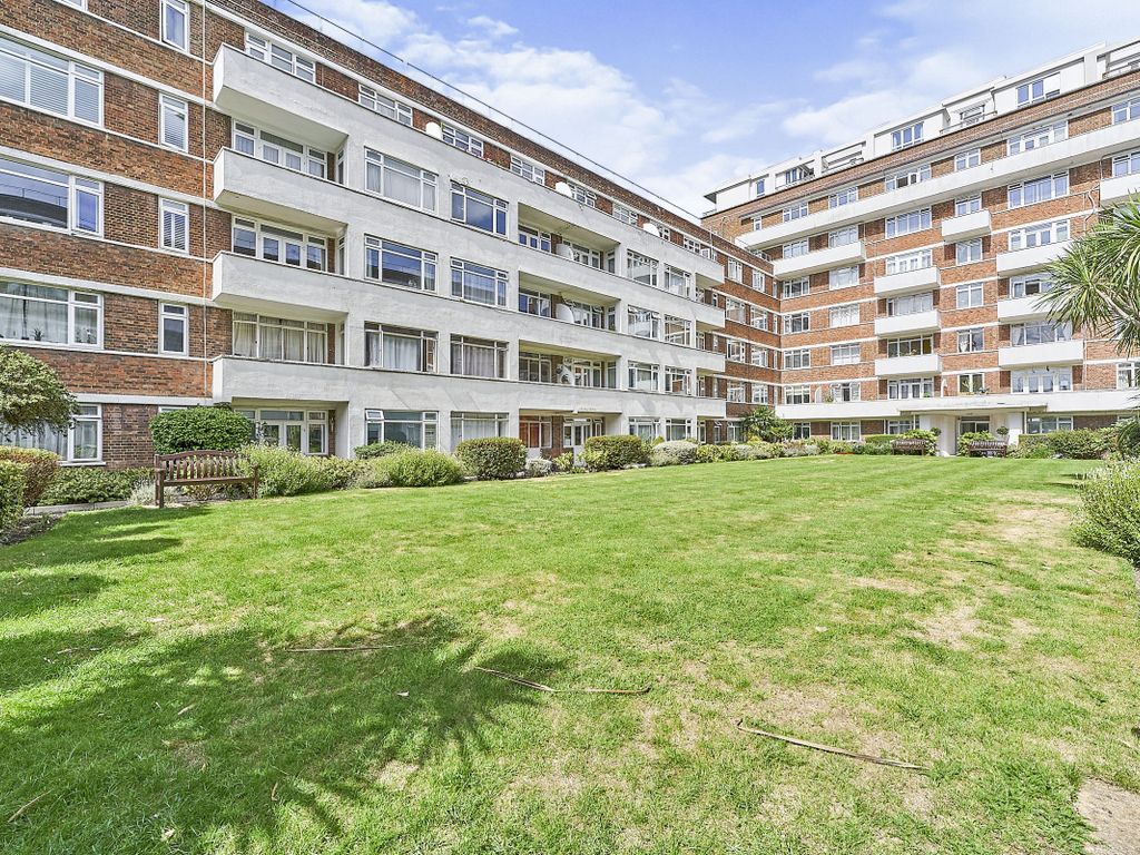 Ormonde Court, Putney SW15  