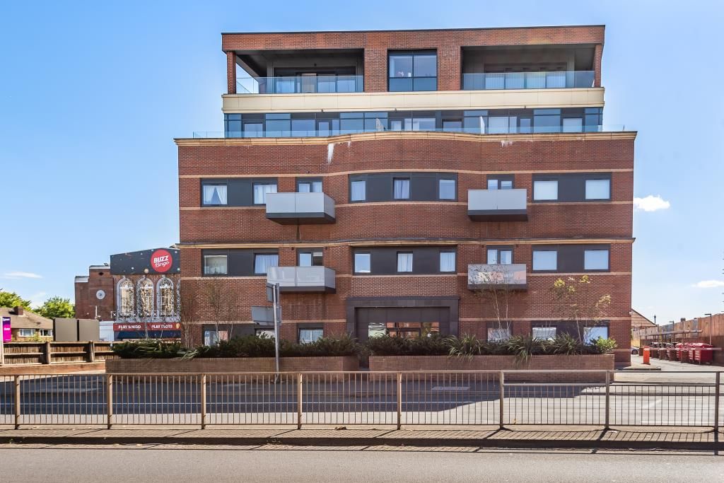 1 bed flat to rent in 5 Bath Road, Slough SL1 Zoopla