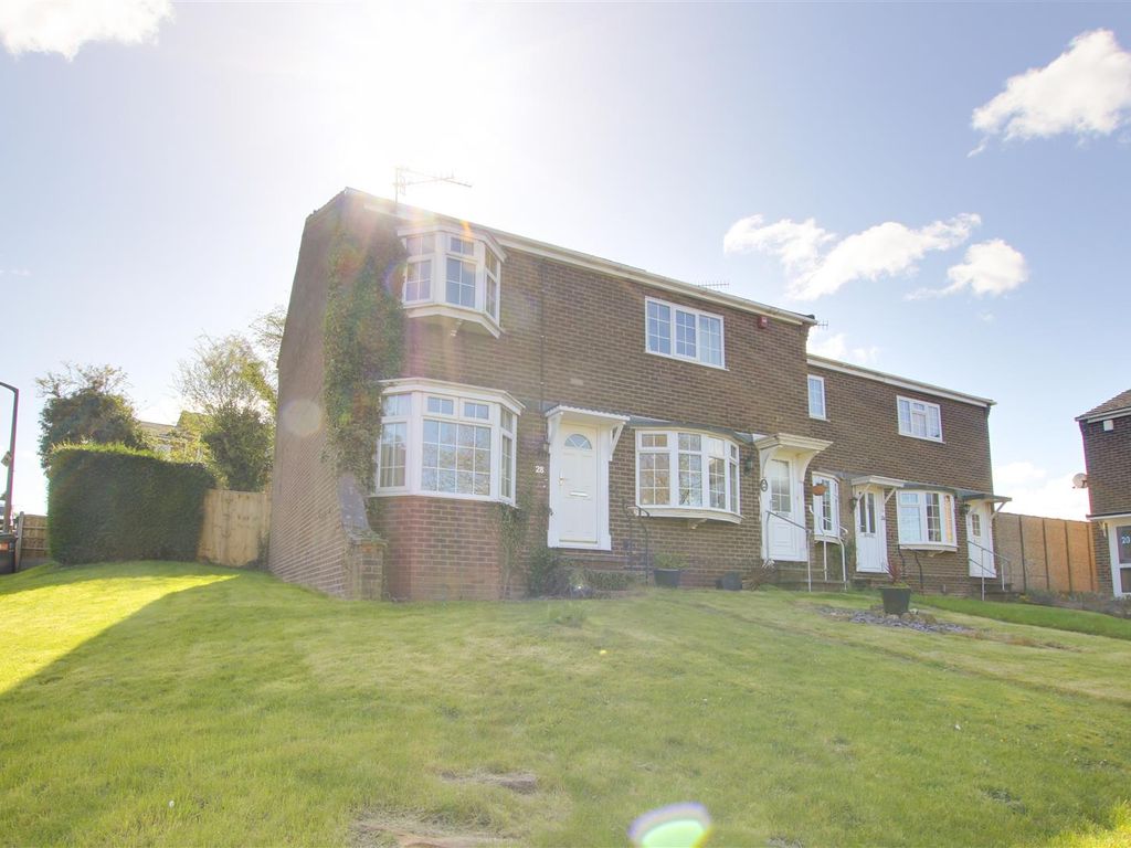 2 bed town house for sale in Crawford Rise, Arnold, Nottinghamshire NG5