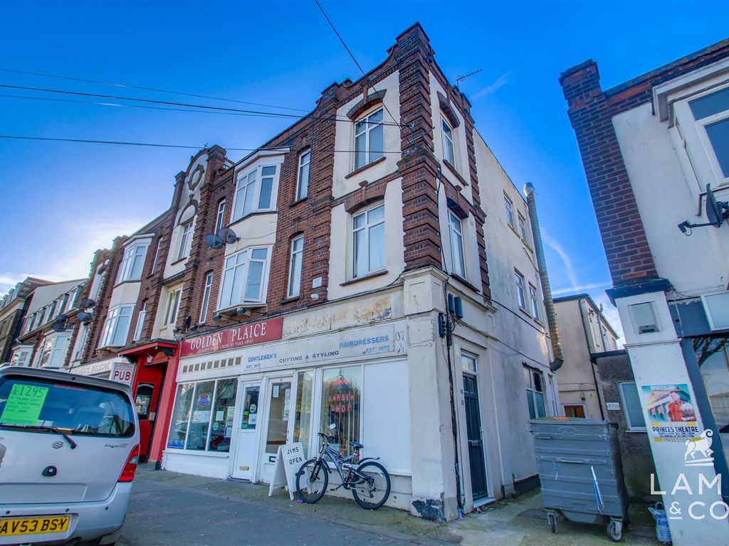 1 bed flat to rent in Carnarvon Road, ClactonOnSea CO15 Zoopla