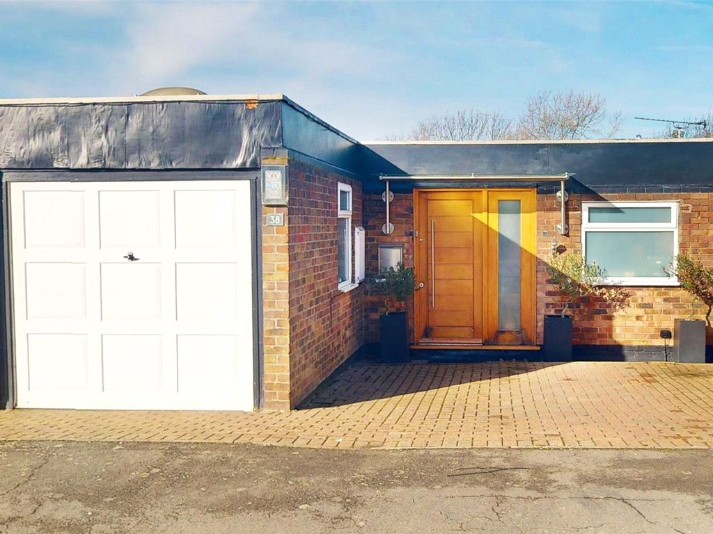 3 bed terraced house for sale in Gun Hill Place, Woodlands, Basildon