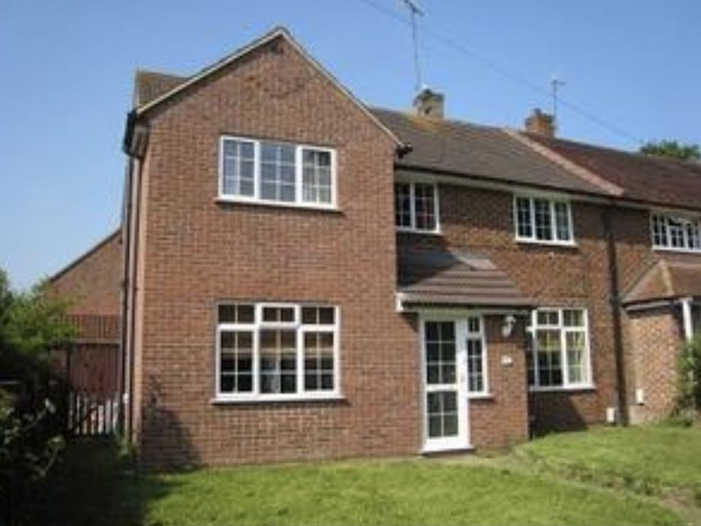 4 bed semidetached house for sale in Whitewebbs Way, Orpington BR5, £
