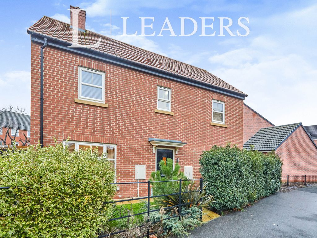 4 bed detached house to rent in Richmond Park Road, Derby DE22, £1,350