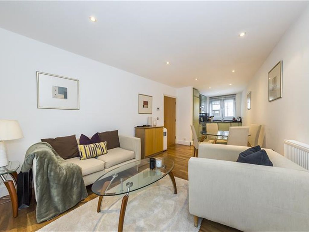 Pepys Street, City Of London EC3N