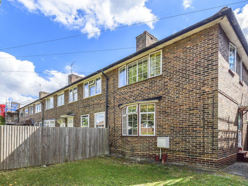 3 bed end terrace house for sale in Hassop Walk, Mottingham SE9 Zoopla