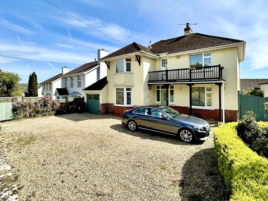 4 bed detached house for sale in Sidford High Street, Sidford, Sidmouth