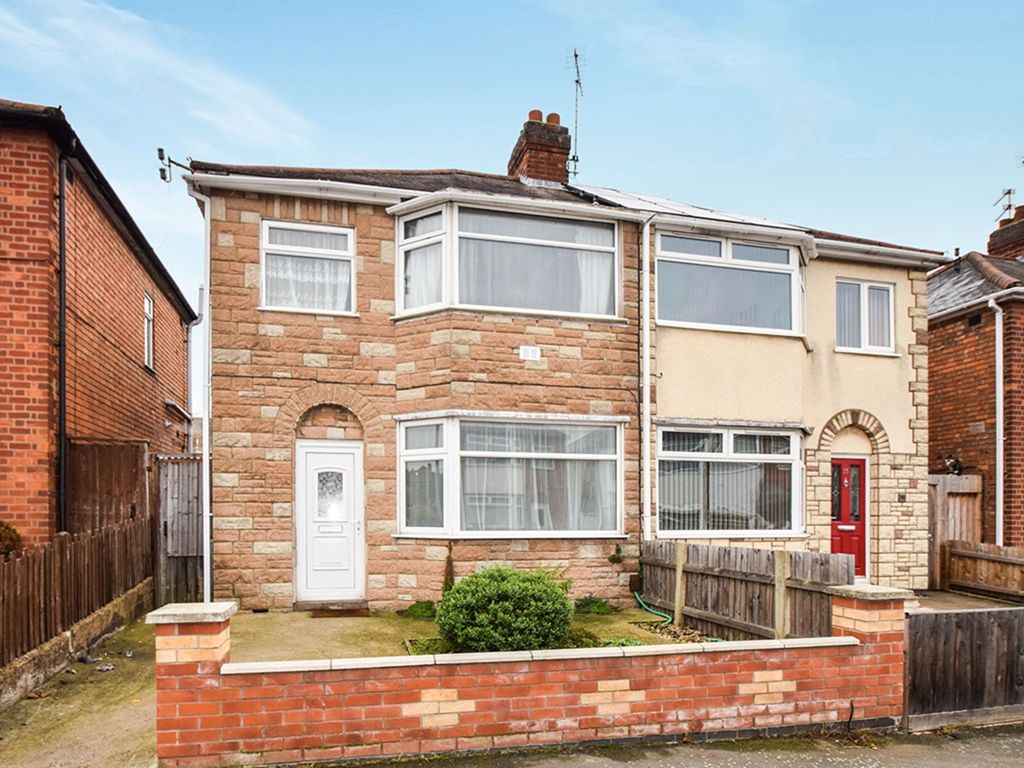 3 bed semidetached house to rent in Monica Road, Leicester LE3 Zoopla