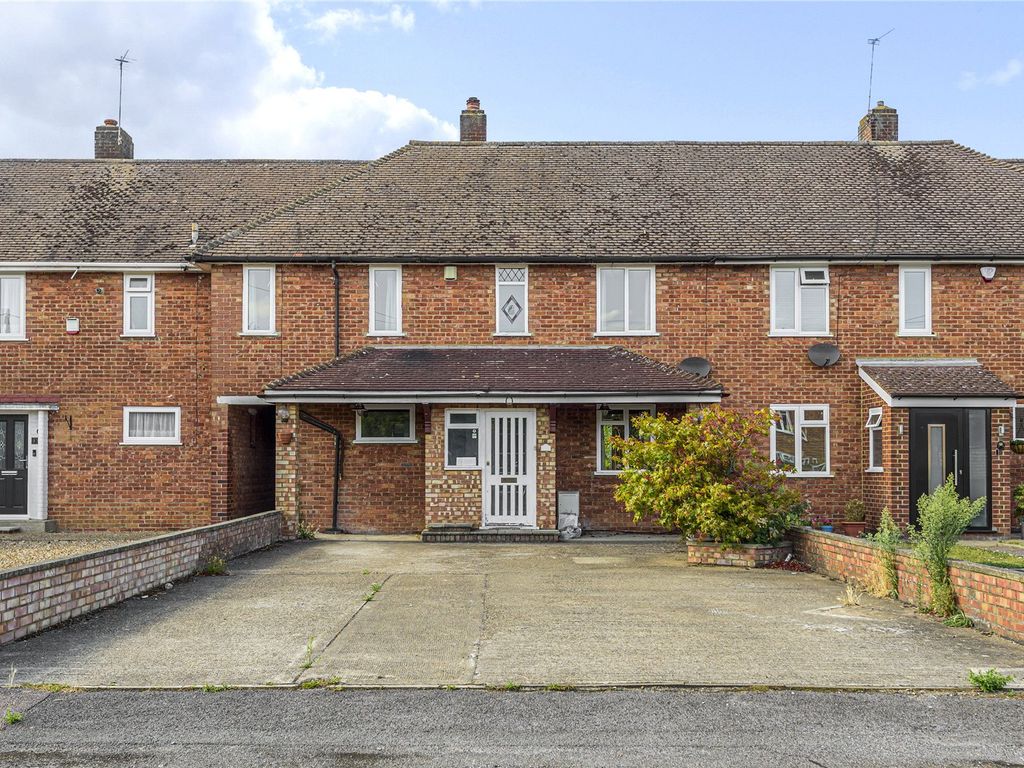 4 bed terraced house for sale in Monks Close, Ruislip, Middlesex HA4 Zoopla