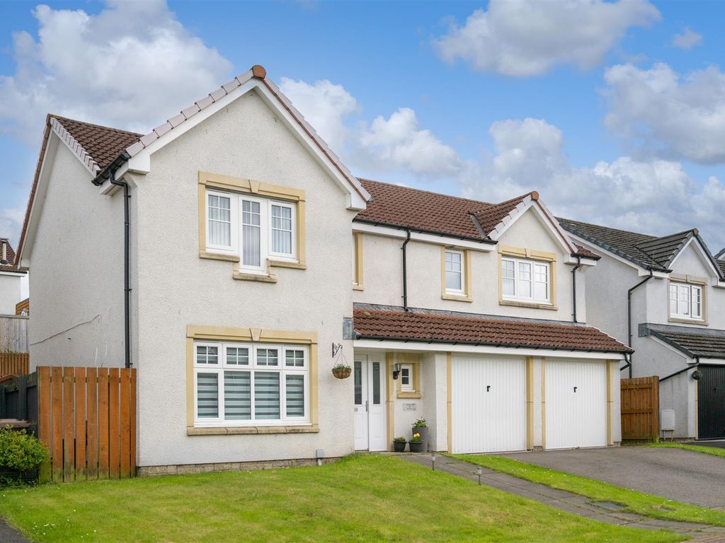 5 bed detached house for sale in Westfield Lane, Westhill IV2, £375,000