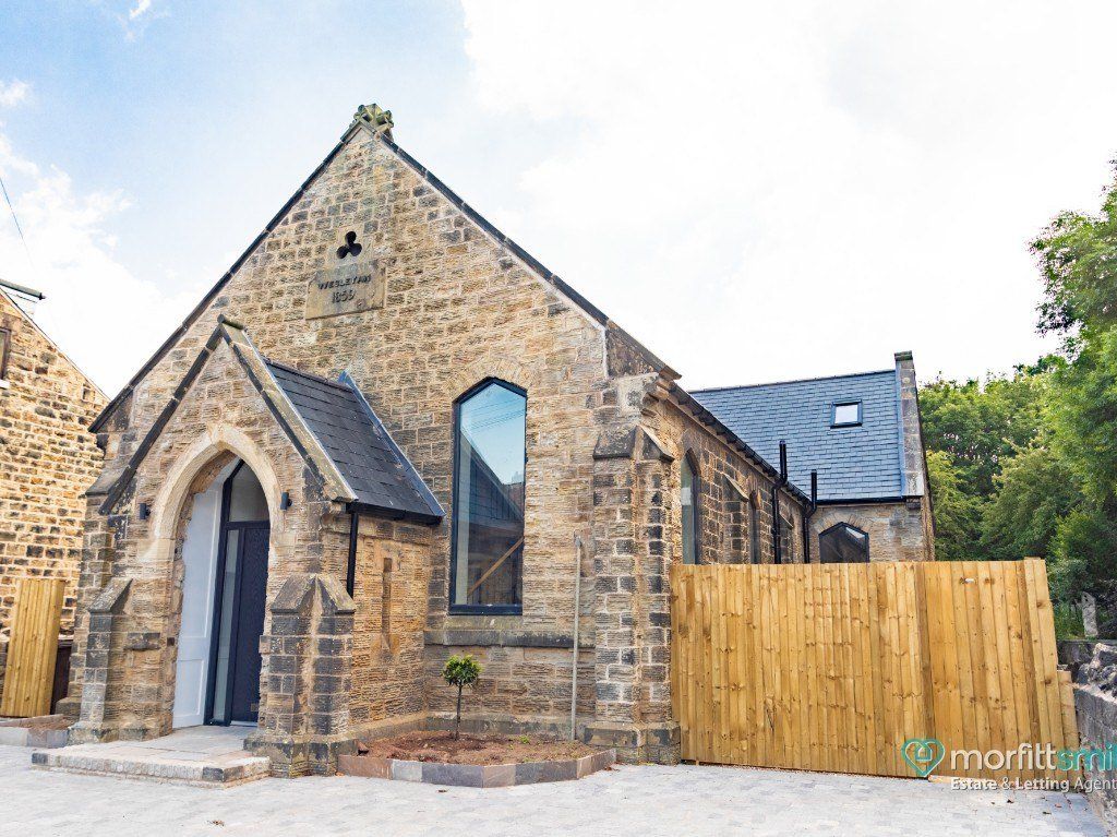 4 bed detached house for sale in Warren Lane, Chapeltown, Sheffield S35