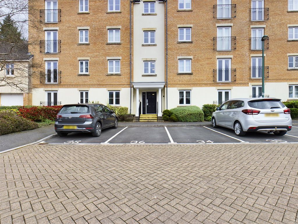 2 bed flat for sale in Clos Gwaith Dur, Ebbw Vale, Gwent NP23 Zoopla