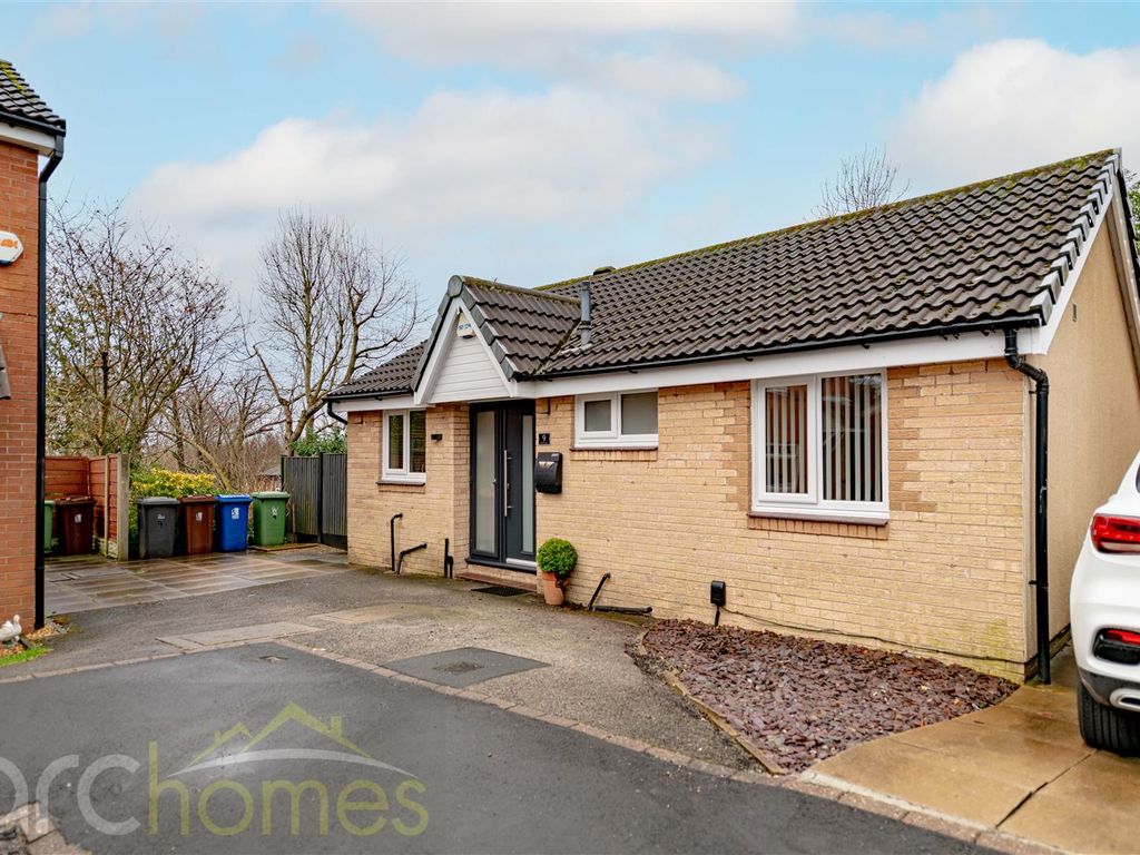 2 bed detached bungalow for sale in Bidford Close, Tyldesley, Manchester M29, £210,000 Zoopla