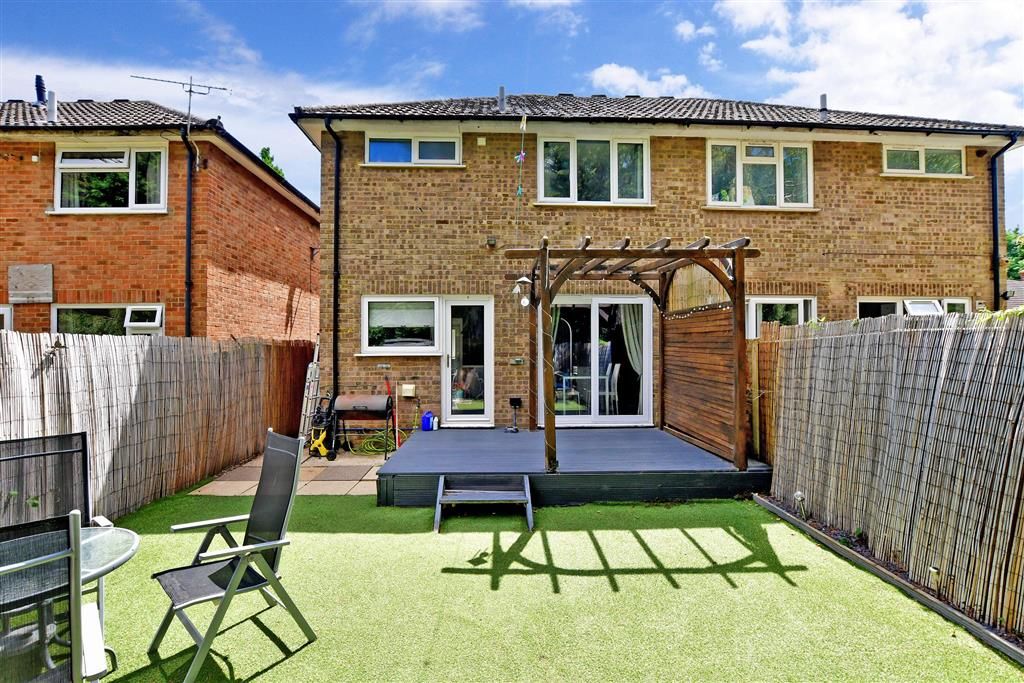 3 bed semidetached house for sale in Cobdown Close, Ditton, Aylesford