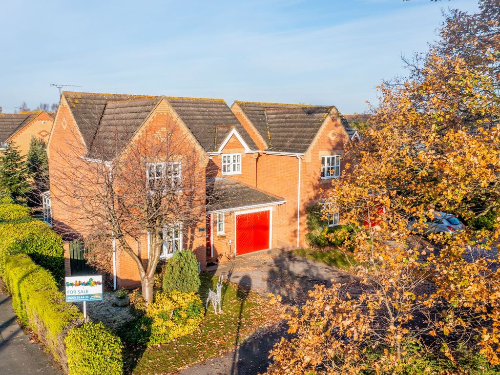 4 bed detached house for sale in Heron Walk, North Hykeham LN6 Zoopla