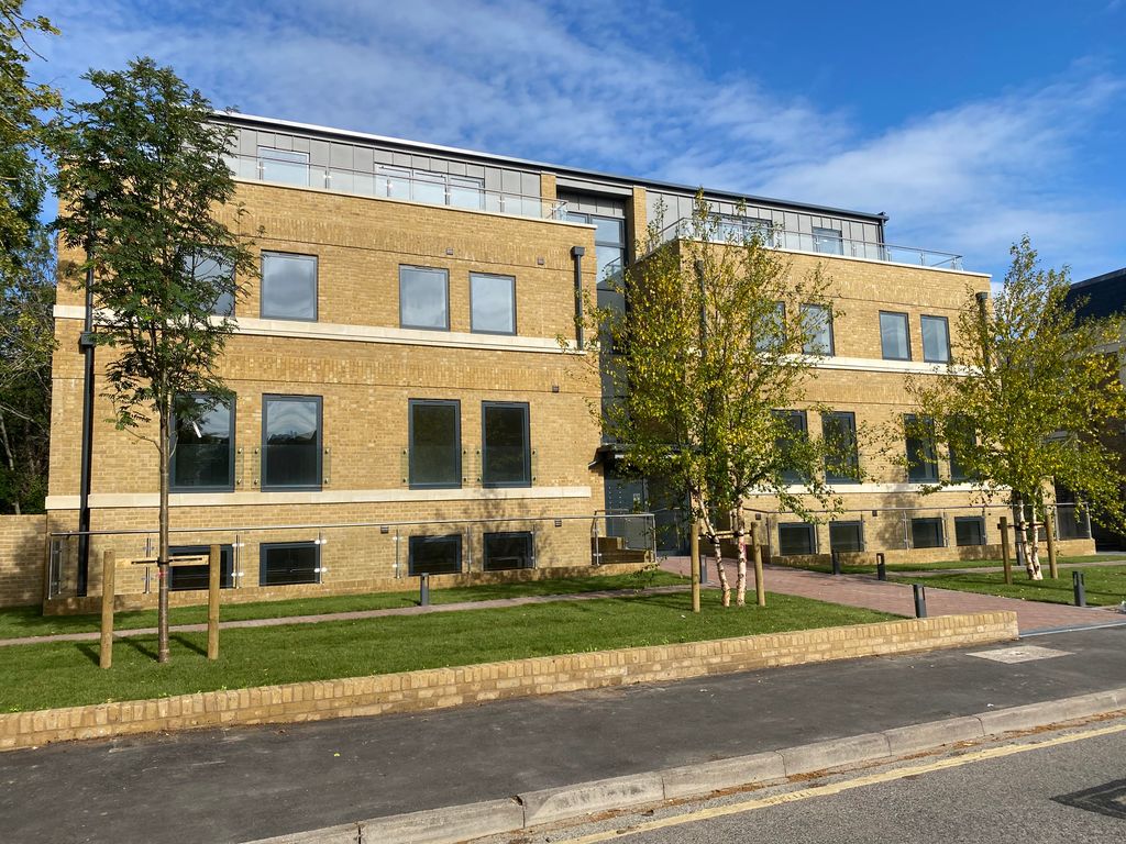 2 bed flat to rent in Darnley Road, Gravesend DA11 Zoopla