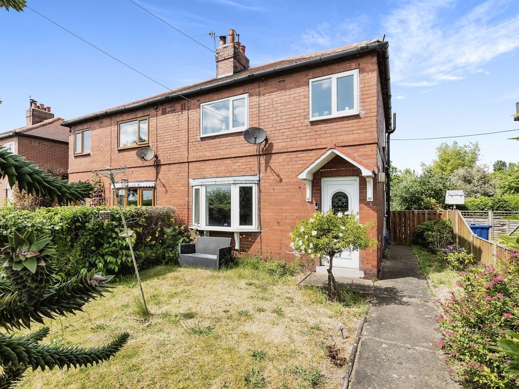 3 bed semidetached house for sale in Whitefield Lane, Whitley, Goole