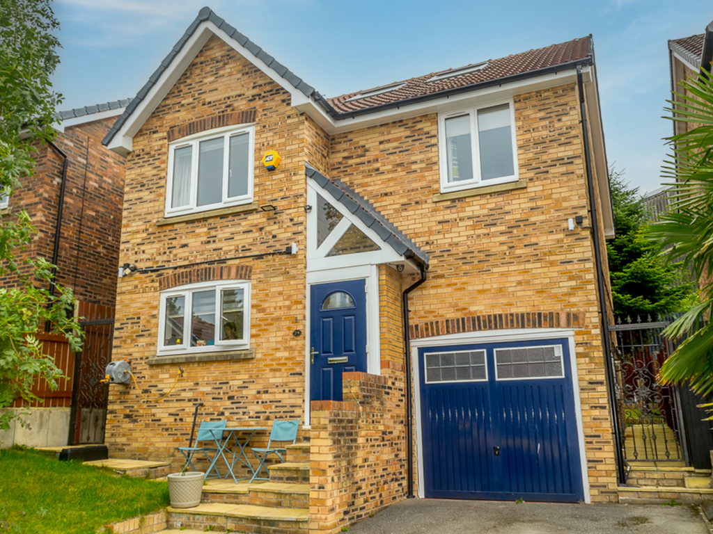 Clark Spring Rise, Morley, Leeds LS27