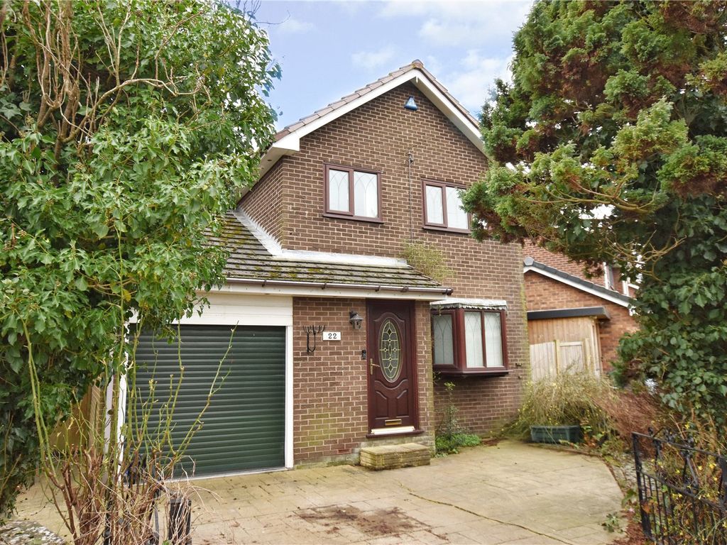 3 bed detached house for sale in The Croft, Waterside Village, Hadfield