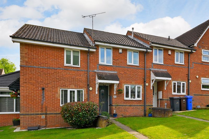 2 bed terraced house for sale in Middle Ox Gardens, Halfway, Sheffield