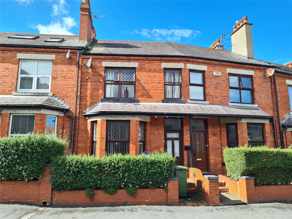 3 bed terraced house for sale in Friars Road, Bangor, Gwynedd LL57 Zoopla