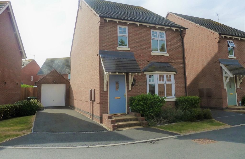 3 bed detached house to rent in Glengarry Way, Greylees, Sleaford NG34