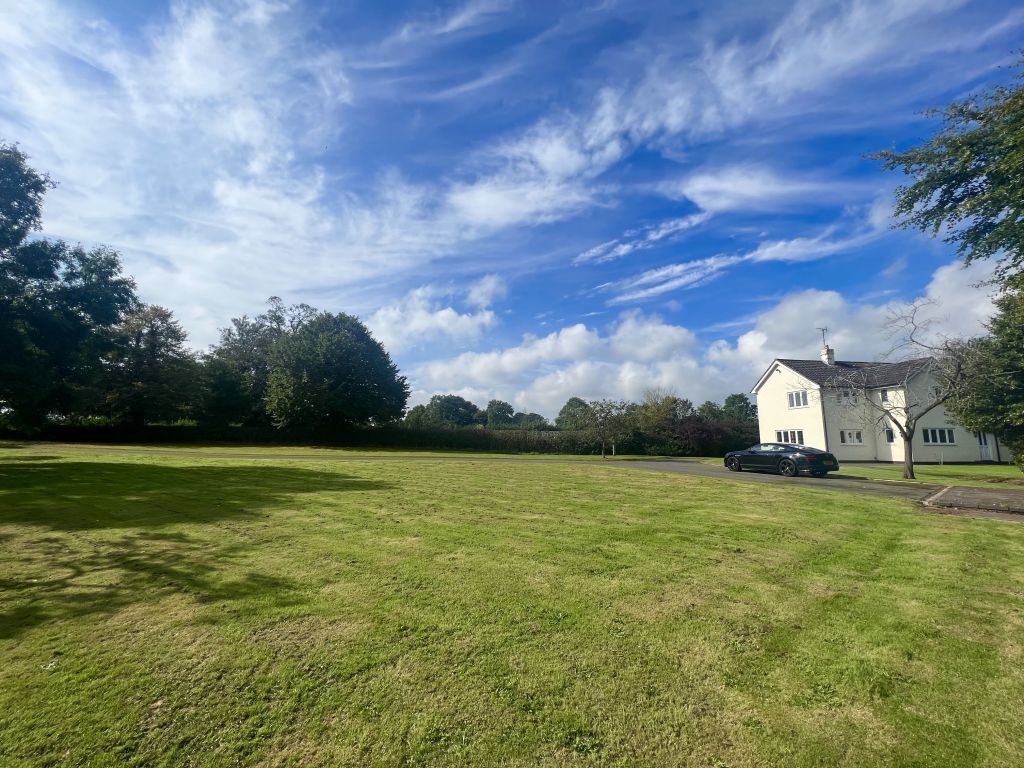 4 bed detached house for sale in Cobblers Bank, Brewood ST19, £950,000