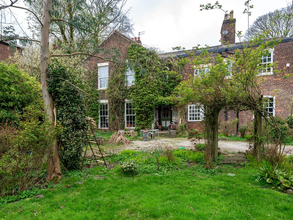 4 bed semidetached house for sale in Wigan Lane, Wigan WN1, £625,000