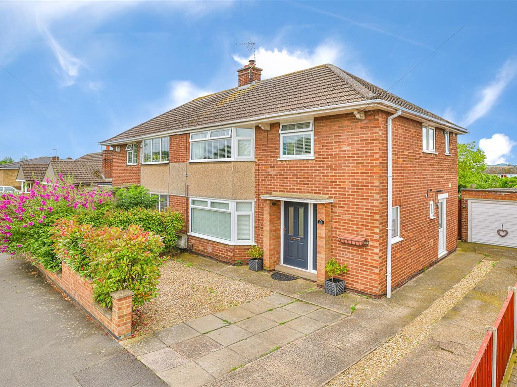 3 bed semidetached house for sale in Gotch Road, Barton Seagrave, Kettering NN15 Zoopla