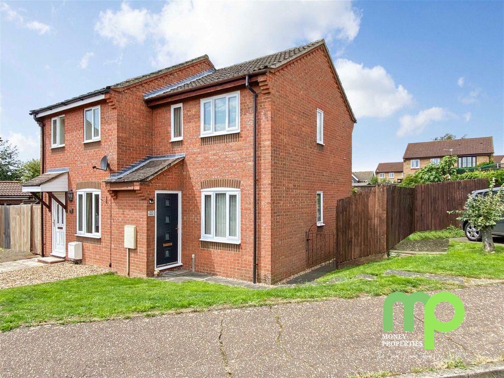 1 bed semidetached house for sale in Poynt Close, Wymondham NR18 Zoopla