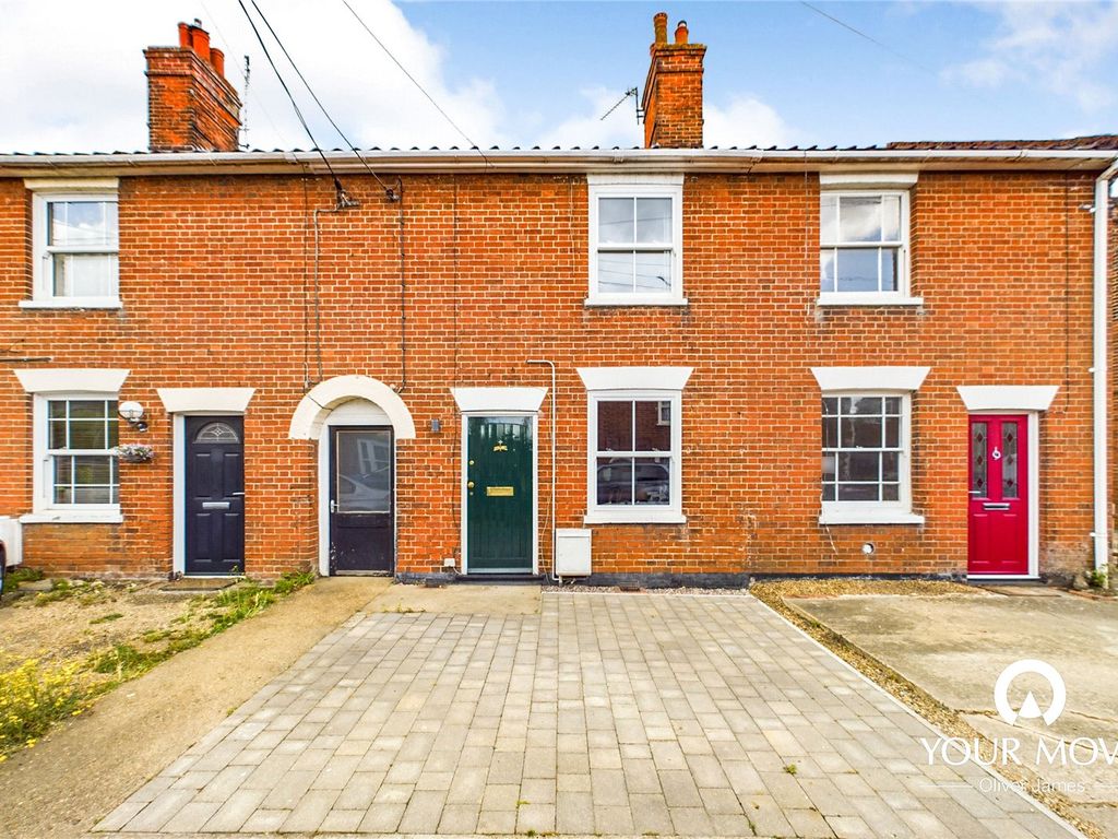 2 bed terraced house for sale in Southend Road, Bungay, Suffolk NR35