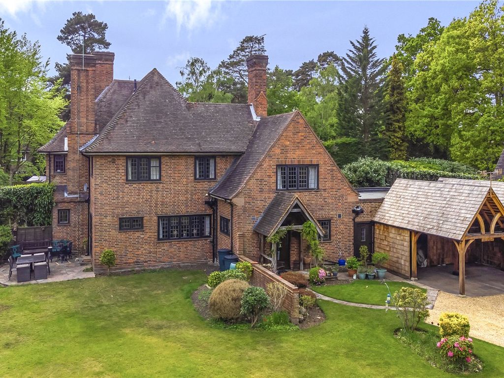 4 bed detached house for sale in Upper Chobham Road, Camberley GU15 Zoopla