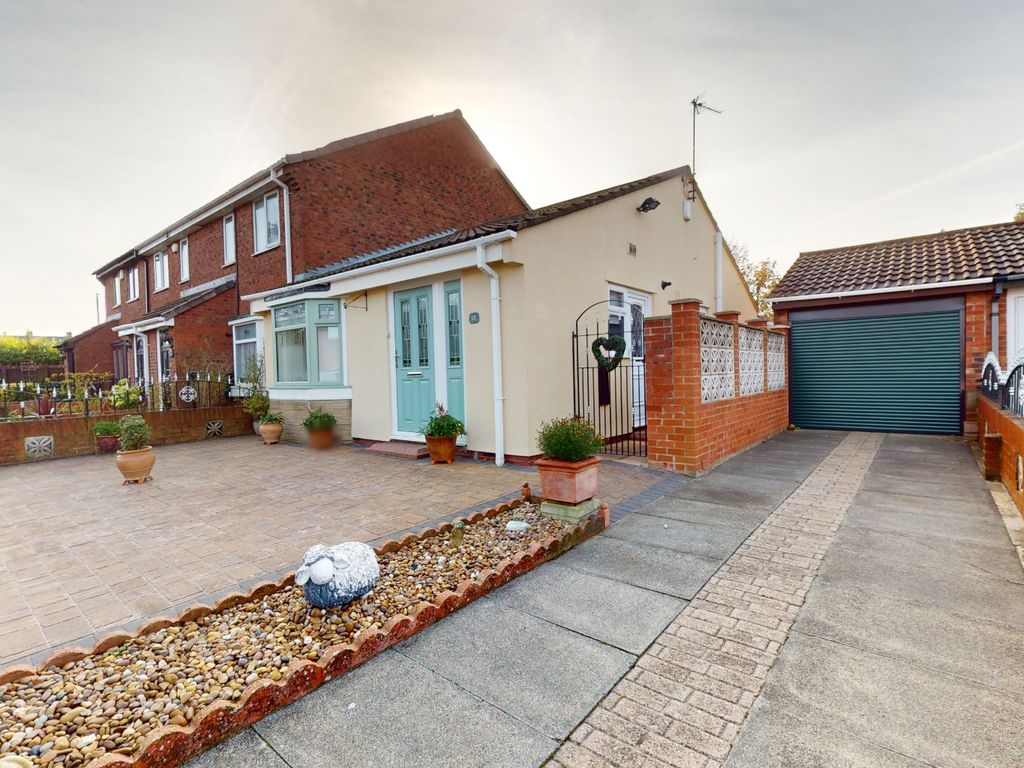 1 bed bungalow for sale in Fraser Close, South Shields NE33, £169,995