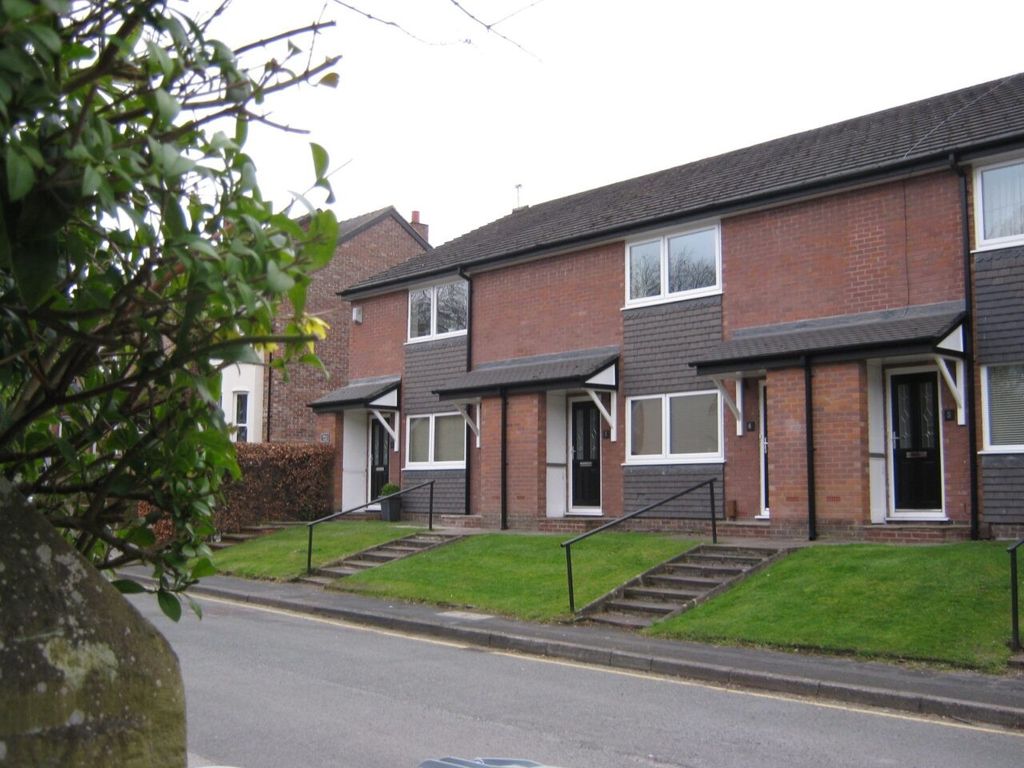 2 bed flat to rent in Rowan Court, Hawthorn Grove, Wilmslow SK9, £1,200