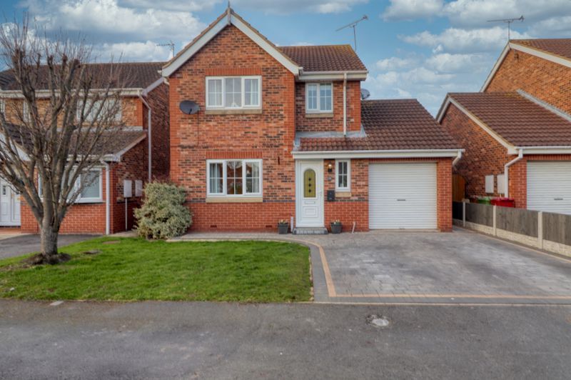 3 bed detached house for sale in Primrose Way, Flixborough, Scunthorpe