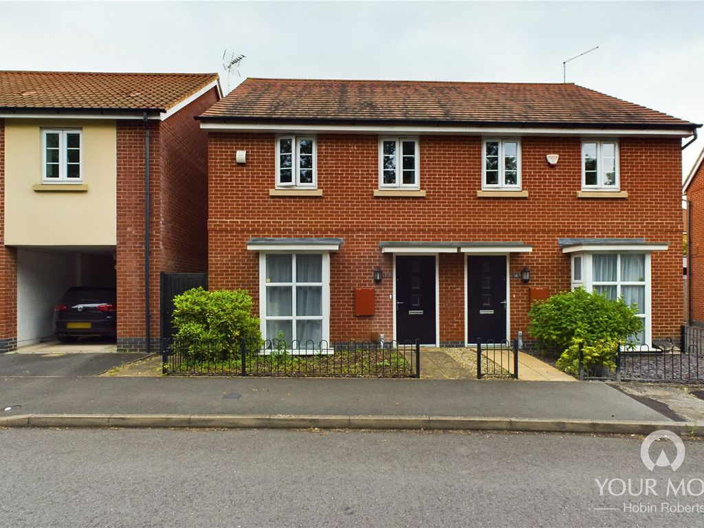 3 bed semidetached house for sale in Narrowboat Lane, Pineham Lock