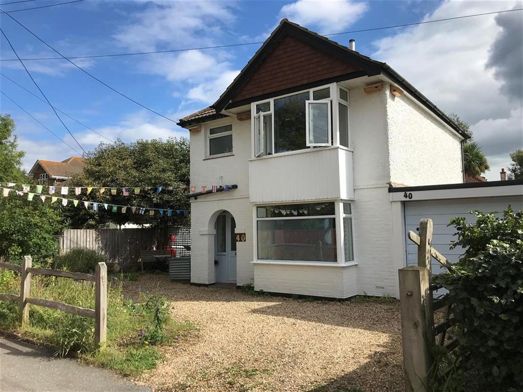 3 bed detached house for sale in Albert Road, New Milton BH25 Zoopla