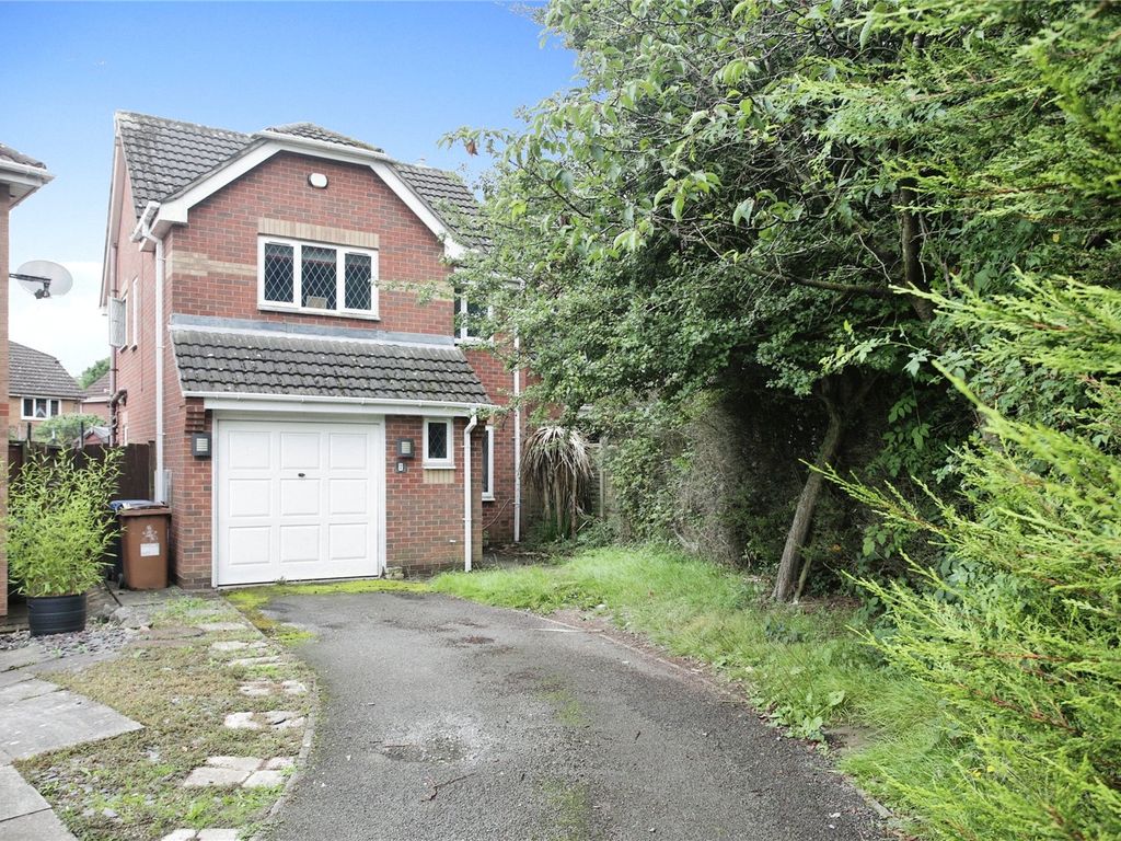 3 bed detached house for sale in Turner Drive, Hinckley, Leicestershire