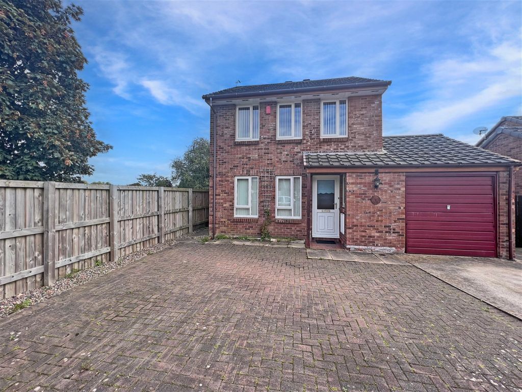 3 bed detached house for sale in Moorville Drive, Carlisle, Cumbria CA3