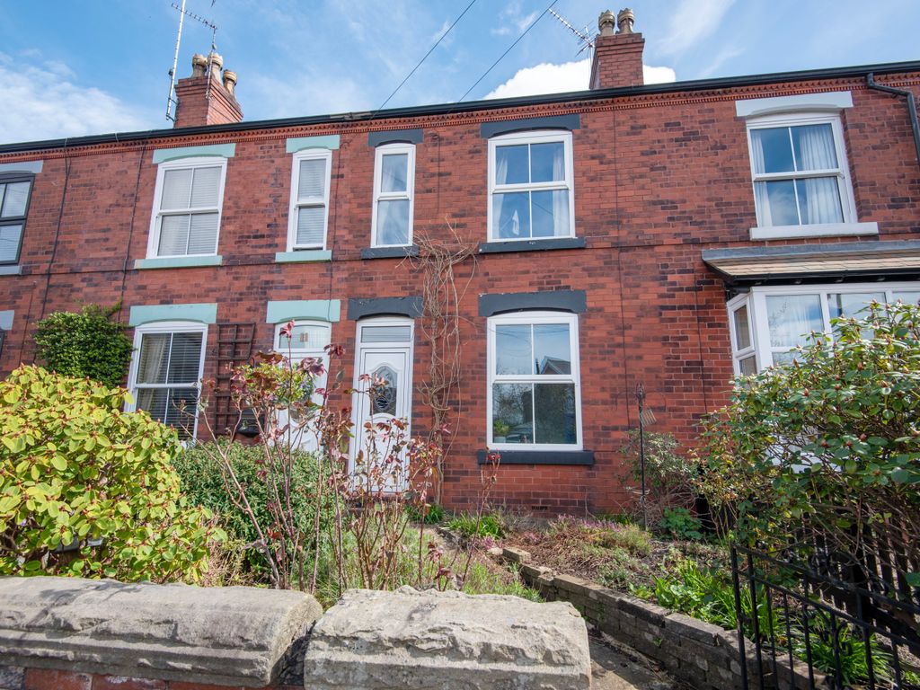 3 bed terraced house for sale in Beswick Street, Macclesfield SK11, £