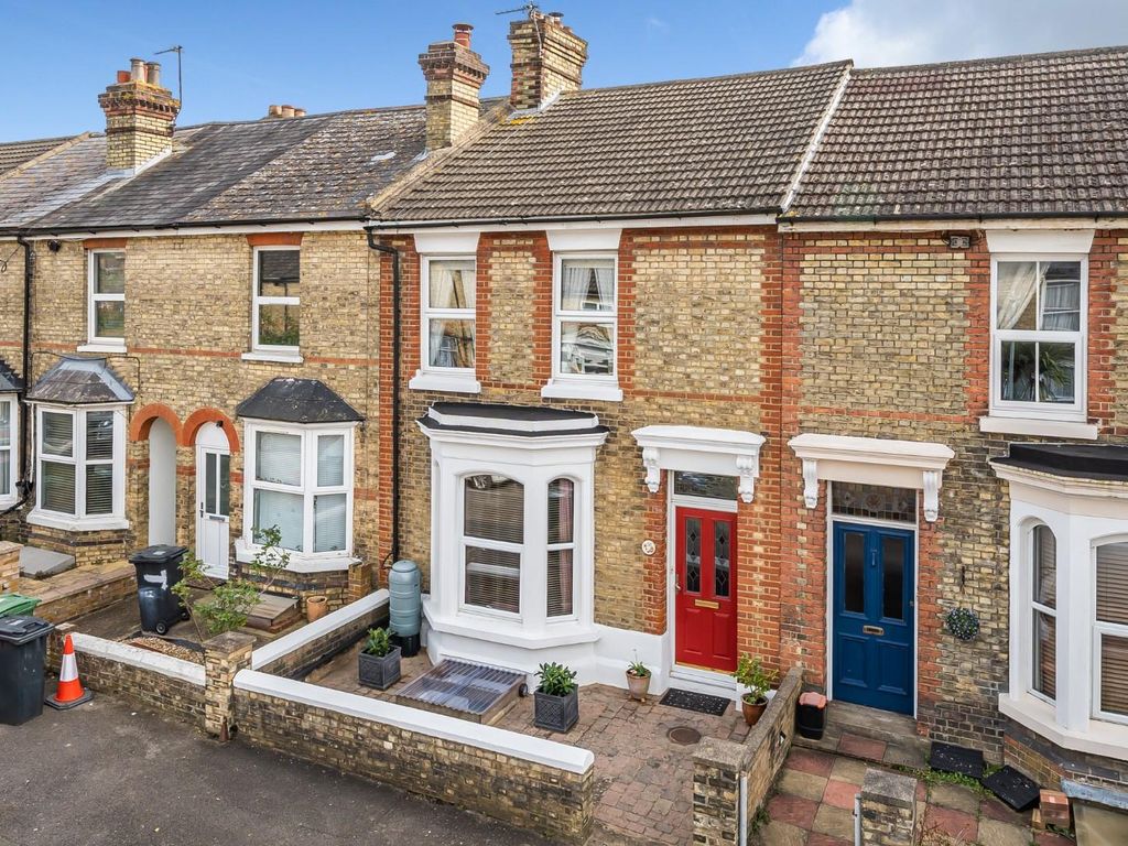 4 bed terraced house for sale in Victoria Street, Maidstone ME16, £