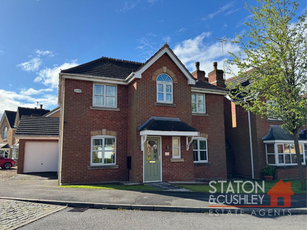 4 bed detached house for sale in Willow Gardens, SuttonInAshfield