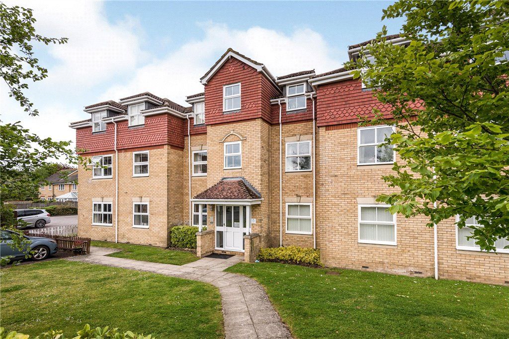 2 bed flat for sale in Aisher Way, Riverhead, Sevenoaks TN13 Zoopla