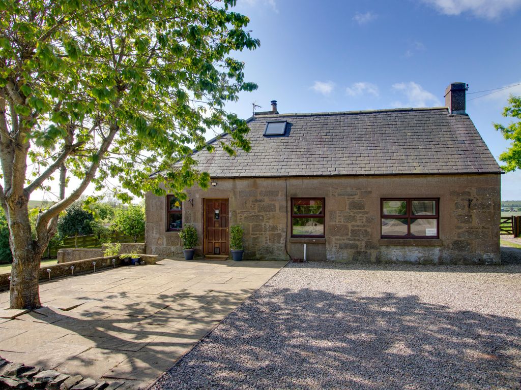 3 bed semidetached house for sale in Canterland, Marykirk AB30, £185,000 Zoopla