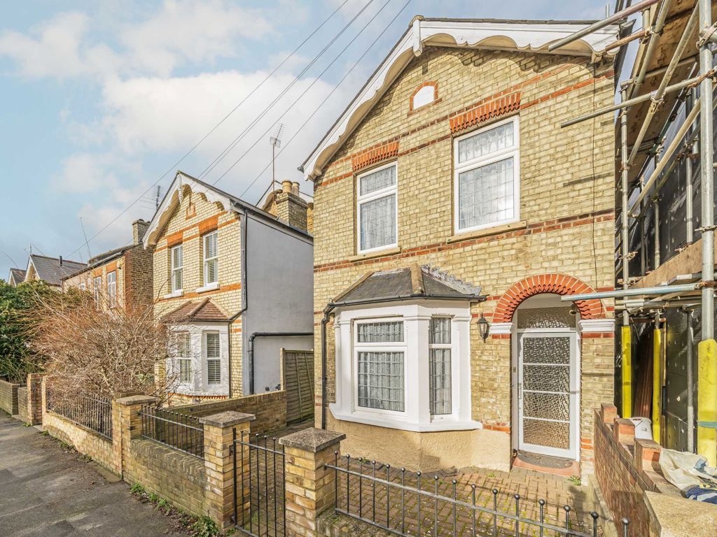 3 bed detached house to rent in Shortlands Road, Kingston Upon Thames