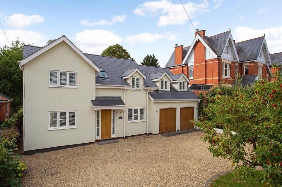 Eldorado Road, Cheltenham GL50  