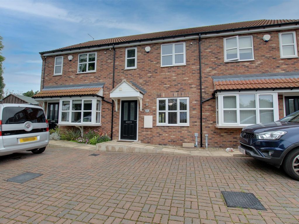 2 bed terraced house for sale in Burton Lane, Hornsea HU18 Zoopla