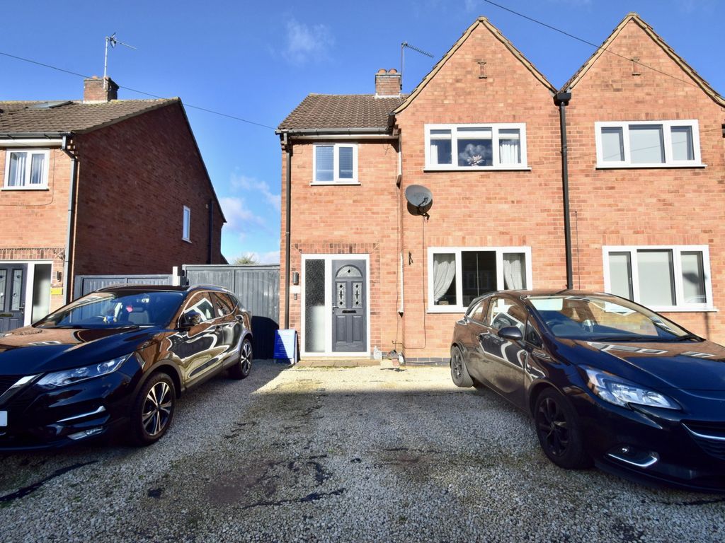 3 bed semidetached house for sale in The Drive, Thurnby, Leicester LE7